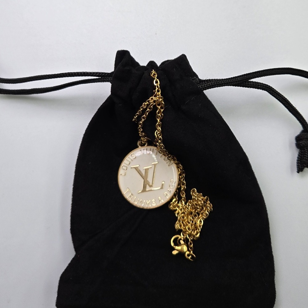 Louis‎ Vuitton Monogram Coin Pendant Necklace Gold Tone Chain - Picture 6 of 6